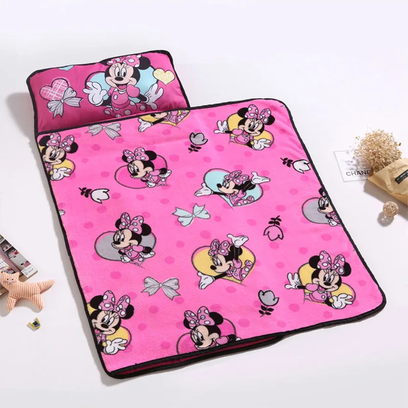 Couverture pour bébé Disney 7