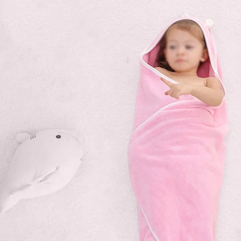 couverture à capuche bébé