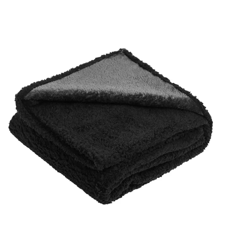 couverture Imperméable pour chien et chat noir
