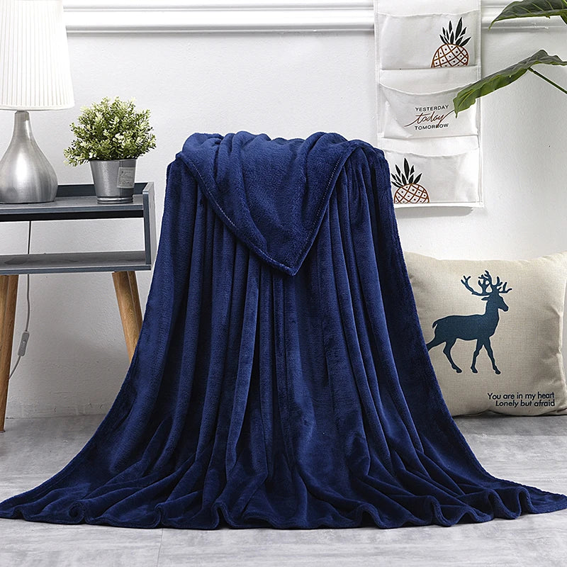Couverture Chaude bleu marin