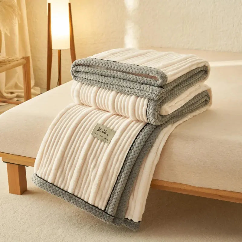 Couverture Chaude et Douce beige