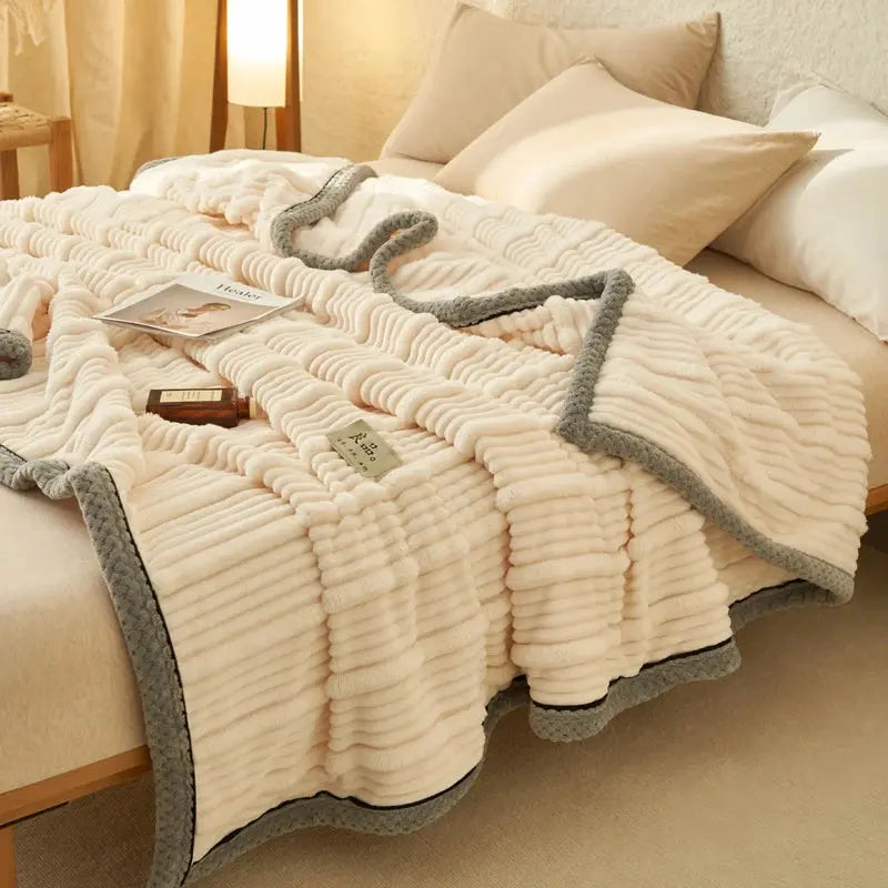 Couverture Chaude et Douce beige