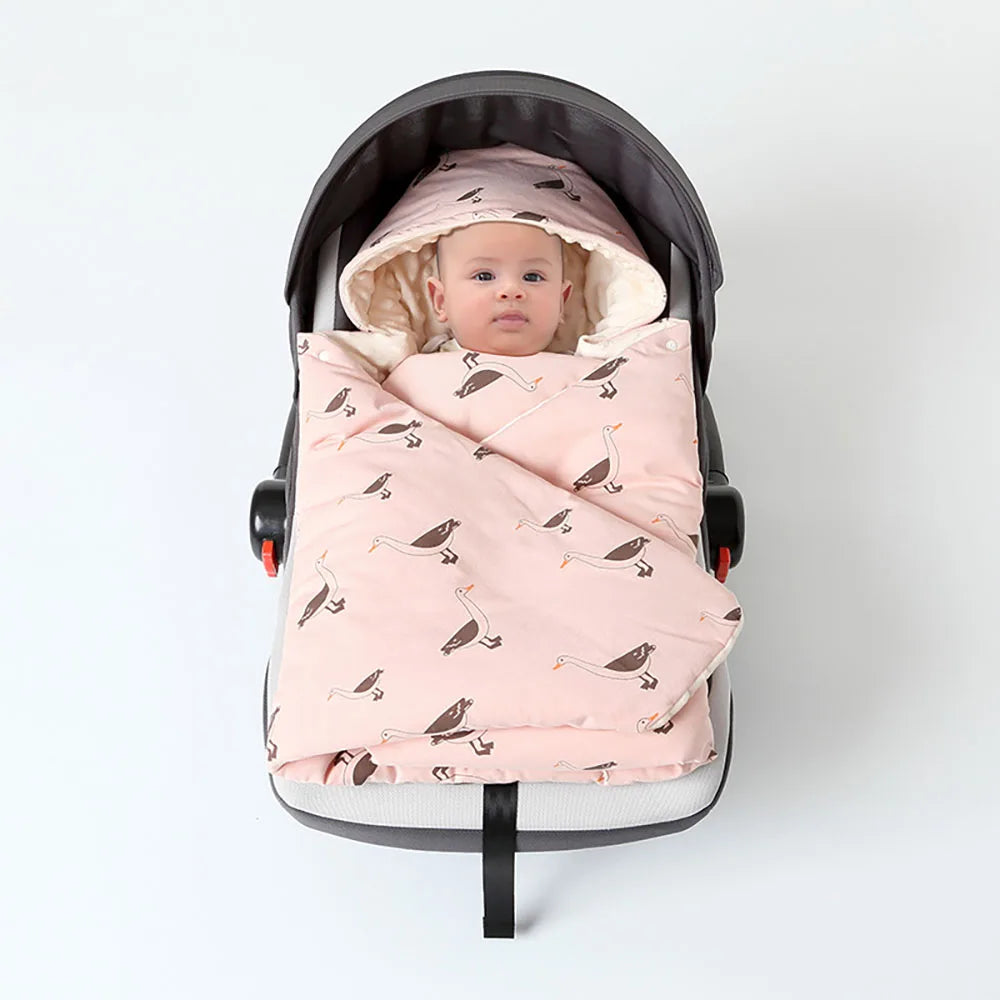 Couverture pour porte bébé rose