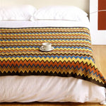 Couverture tricotée à la main avec pompon - Vignette | Couvertures Cosy