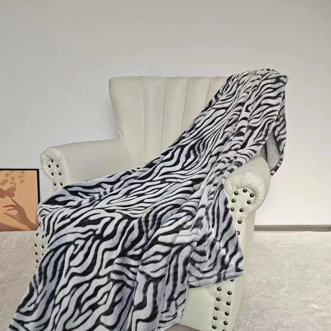 Couverture zèbre gris